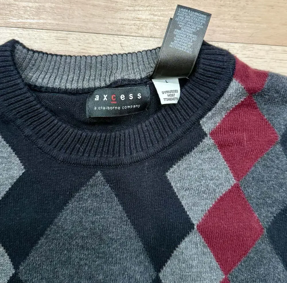 Axcess Claiborne Men's Black Grey and Burgundy Argyle Long Sleeve Sweater